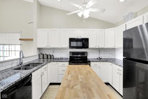 4722 Common View Circle Indianapolis IN 46220