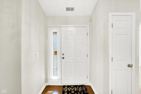 4722 Common View Circle Indianapolis IN 46220