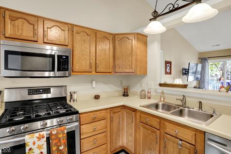 1001 Tulip Way Fortville IN 46040