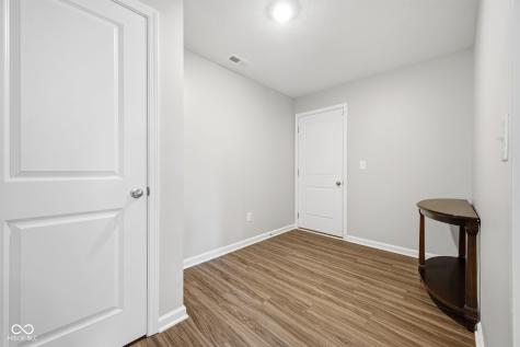 5660 Coulter Way Greenwood IN 46143