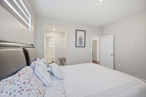 5660 Coulter Way Greenwood IN 46143