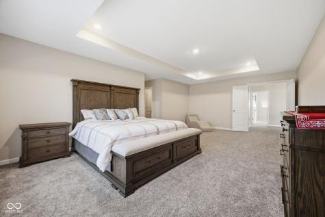 5660 Coulter Way Greenwood IN 46143