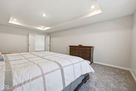 5660 Coulter Way Greenwood IN 46143