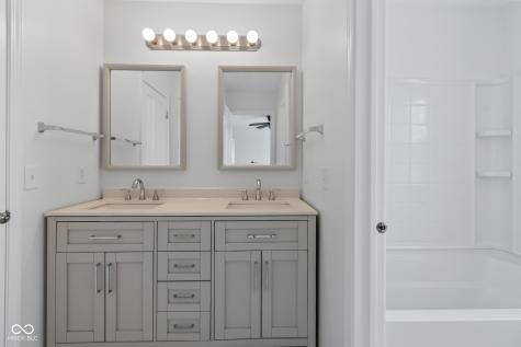 13691 Blooming Orchard Drive Fishers IN 46038