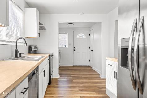4018 Boulevard Place Indianapolis IN 46208