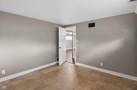9123 Trinity Place Indianapolis IN 46229