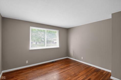 9123 Trinity Place Indianapolis IN 46229