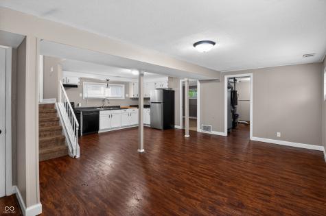 9123 Trinity Place Indianapolis IN 46229
