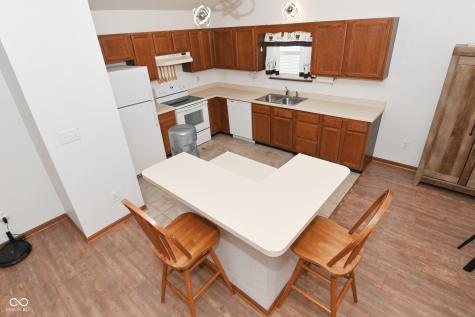 6624 Colleens Way Indianapolis IN 46221
