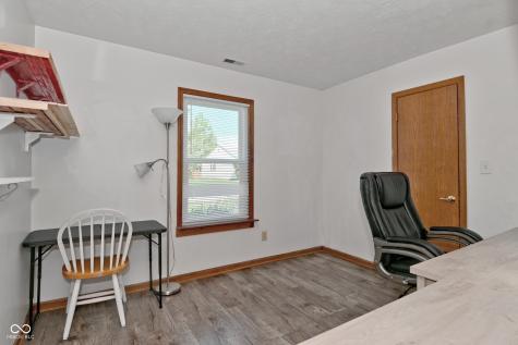 6624 Colleens Way Indianapolis IN 46221