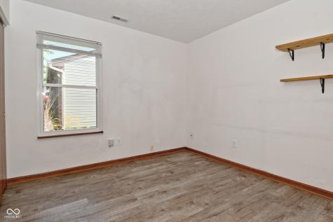 6624 Colleens Way Indianapolis IN 46221