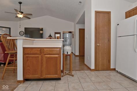6624 Colleens Way Indianapolis IN 46221
