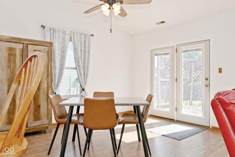 6624 Colleens Way Indianapolis IN 46221