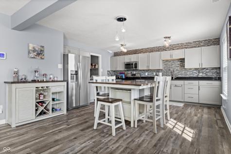 1951 Angel Tear Court Indianapolis IN 46231