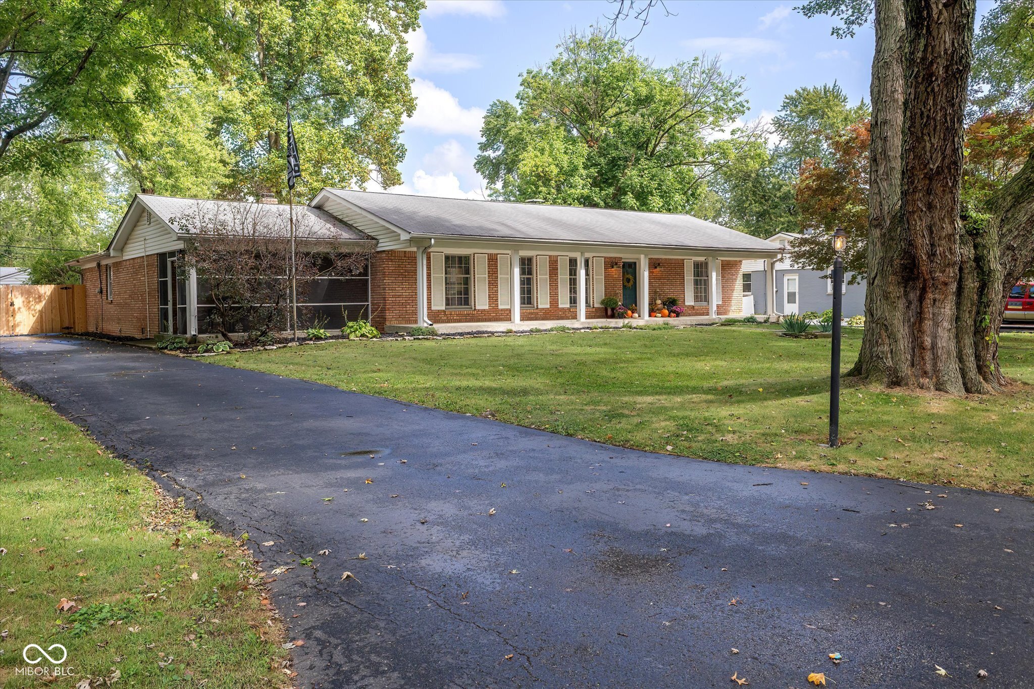 4345 Melbourne Road East Drive Indianapolis IN 46228