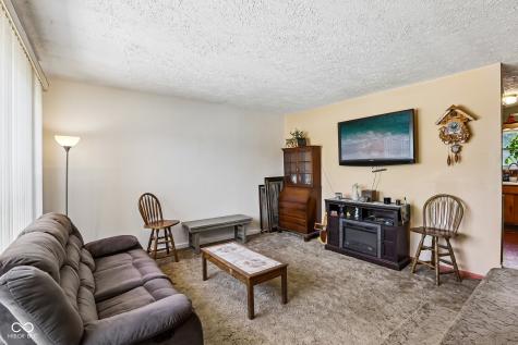 2129 Radcliffe Avenue Indianapolis IN 46227