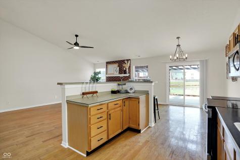 1906 Spring Beauty Drive Avon IN 46123