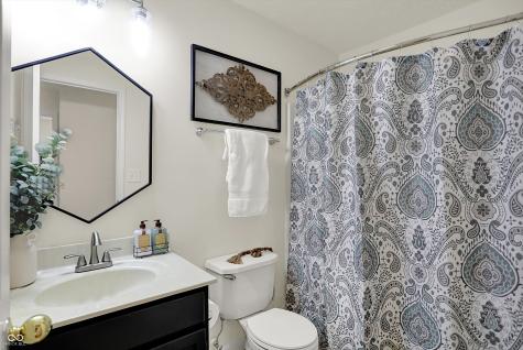 1906 Spring Beauty Drive Avon IN 46123