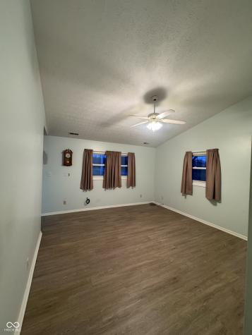 6272 E 550 S Morristown IN 46161