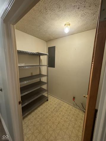 6272 E 550 S Morristown IN 46161