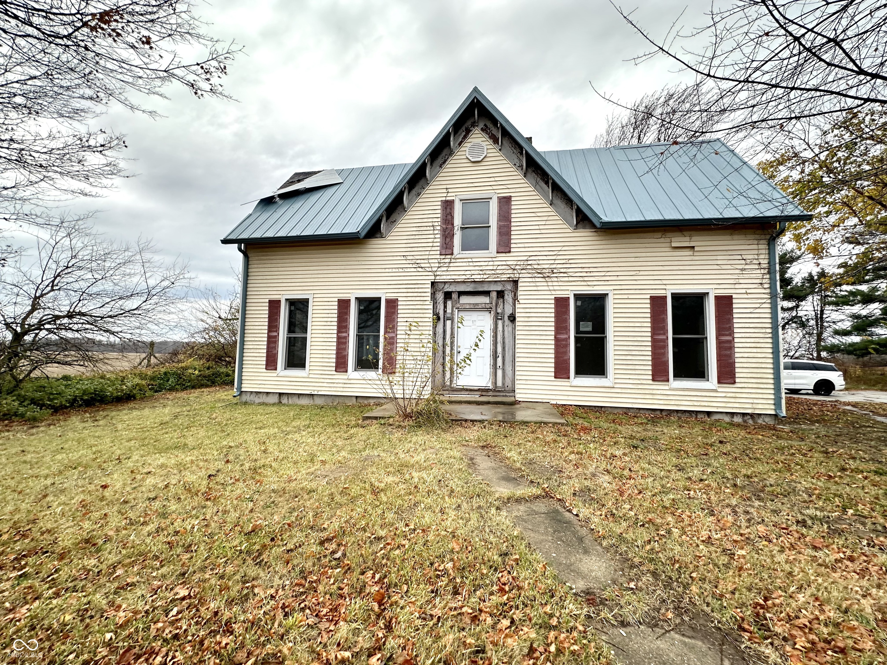 8061 S State Road 47 Crawfordsville IN 47933