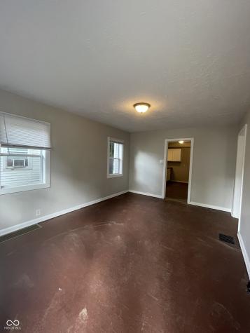 3915 Hillside Avenue Indianapolis IN 46205