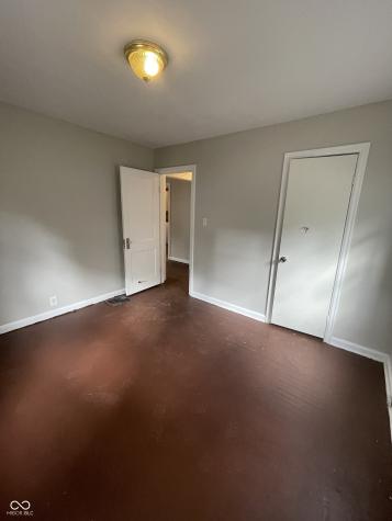 3915 Hillside Avenue Indianapolis IN 46205