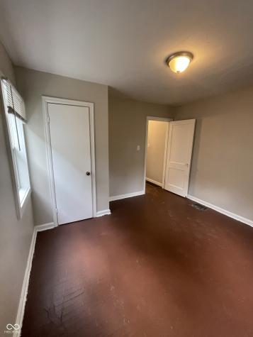 3915 Hillside Avenue Indianapolis IN 46205
