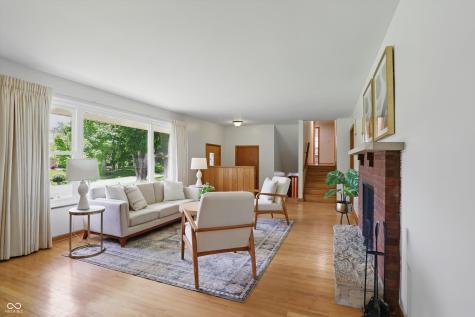 4614 Thornleigh Drive Indianapolis IN 46226