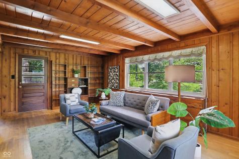 4614 Thornleigh Drive Indianapolis IN 46226