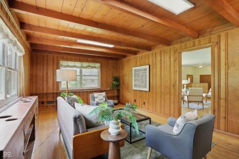 4614 Thornleigh Drive Indianapolis IN 46226