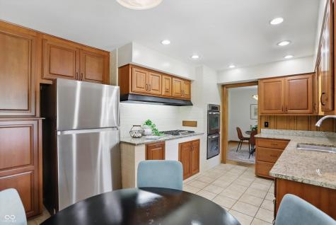 4614 Thornleigh Drive Indianapolis IN 46226