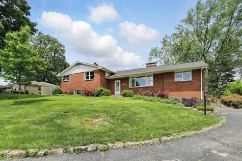 4614 Thornleigh Drive Indianapolis IN 46226