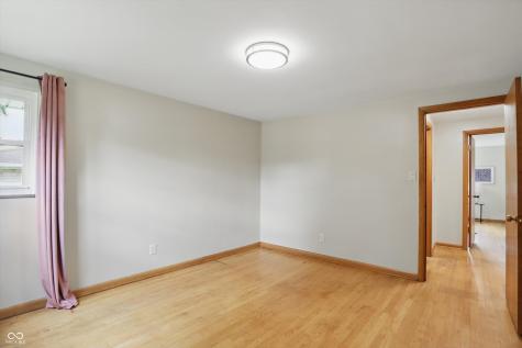 4614 Thornleigh Drive Indianapolis IN 46226