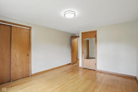 4614 Thornleigh Drive Indianapolis IN 46226