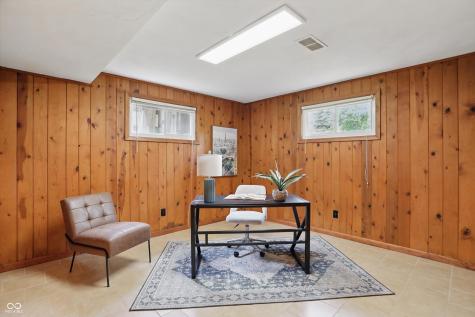 4614 Thornleigh Drive Indianapolis IN 46226