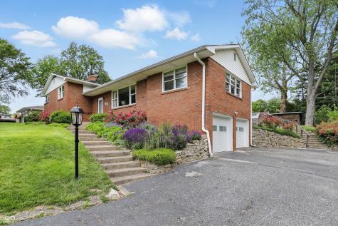 4614 Thornleigh Drive Indianapolis IN 46226