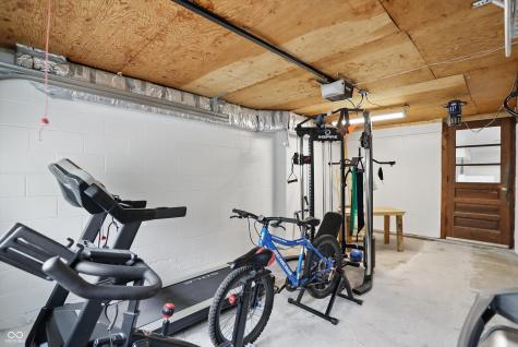 4614 Thornleigh Drive Indianapolis IN 46226