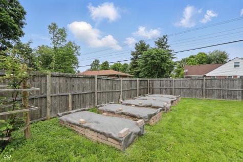 4614 Thornleigh Drive Indianapolis IN 46226