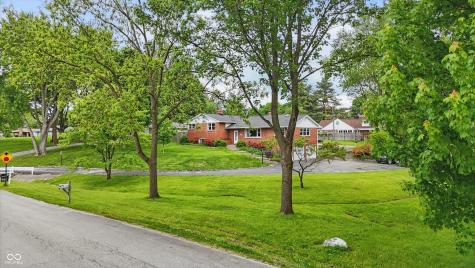 4614 Thornleigh Drive Indianapolis IN 46226