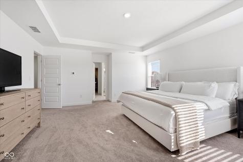 1424 Chatham Hills Boulevard Westfield IN 46074