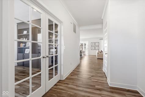 1424 Chatham Hills Boulevard Westfield IN 46074