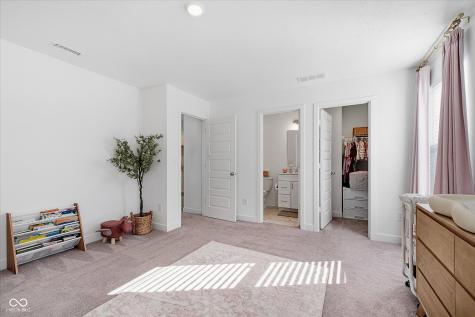 1424 Chatham Hills Boulevard Westfield IN 46074