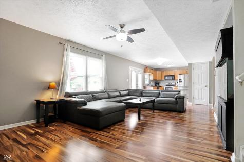 7427 Glenwick Boulevard Indianapolis IN 46217