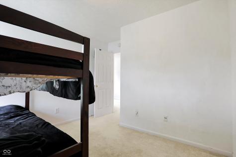7427 Glenwick Boulevard Indianapolis IN 46217