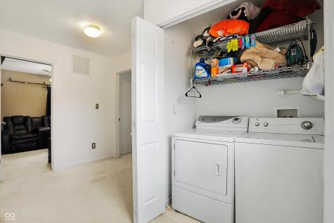 7427 Glenwick Boulevard Indianapolis IN 46217