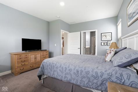 713 Ehrlich Lane Westfield IN 46074