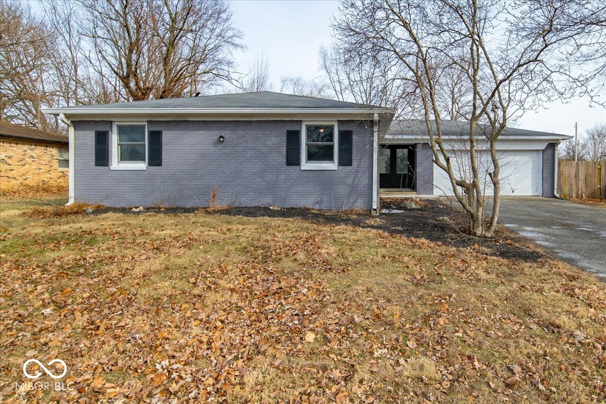 4367 Clifford Brownsburg IN 46112