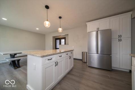 4367 Clifford Brownsburg IN 46112