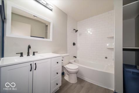 4367 Clifford Brownsburg IN 46112